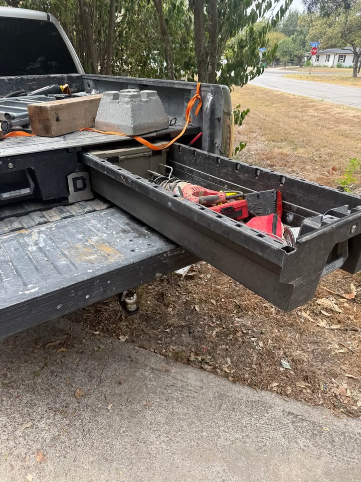 Decked toolbox in Robinson, TX (photo 4) — photo 4