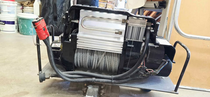 Warn Powerplant 12000lb winch with compressor in Phoenix, AZ (photo 4) — photo 4