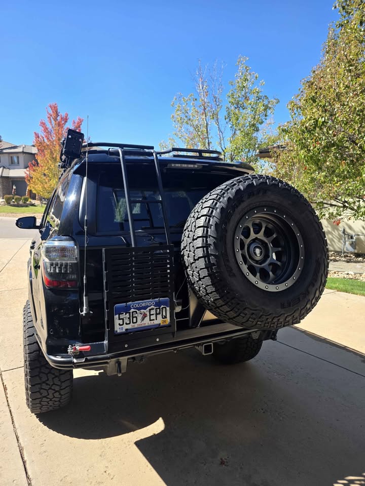 2015 Toyota 4Runner · Limited Sport Utility 4D in Lone Tree, CO (photo 4) — photo 4