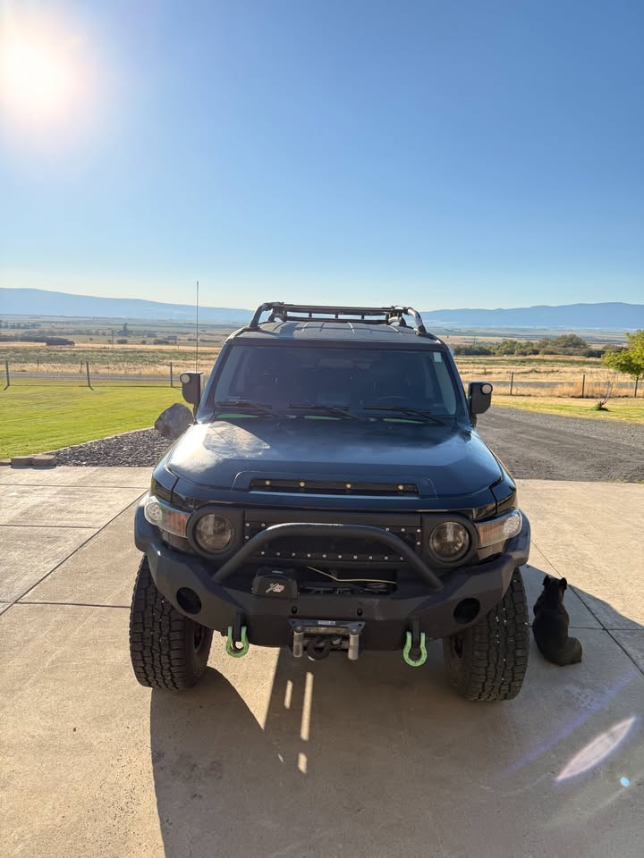 2007 Toyota Fj Cruiser in Cove, OR (photo 4) — photo 4