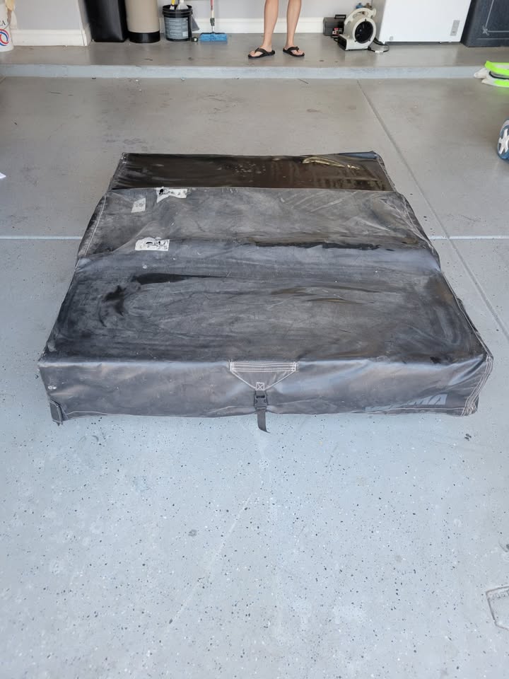 Yakima SkyRise 2 Person Rooftop Tent in Surprise, AZ (photo 4) — photo 4