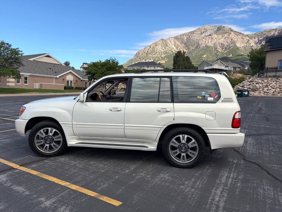 2002 Lexus LX · LX 470 Sport Utility 4D in Ogden, UT (photo 4) — photo 4