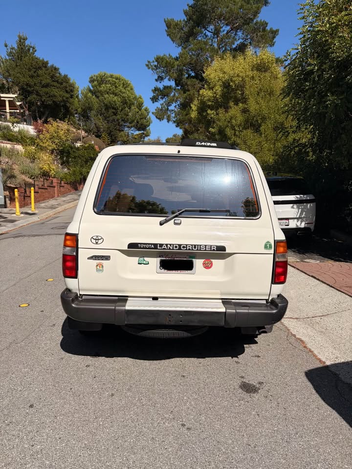 1997 Toyota Landcruiser in Hillsborough, CA (photo 4) — photo 4