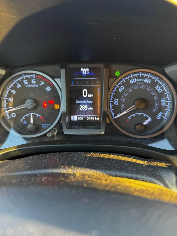 2021 Toyota Tacoma TRD Off-road in Longmont, CO (photo 4) — photo 4