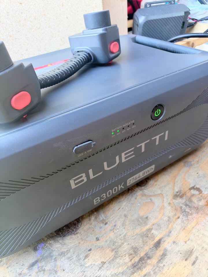 Bluetti B300k in Portland, OR (photo 4) — photo 4