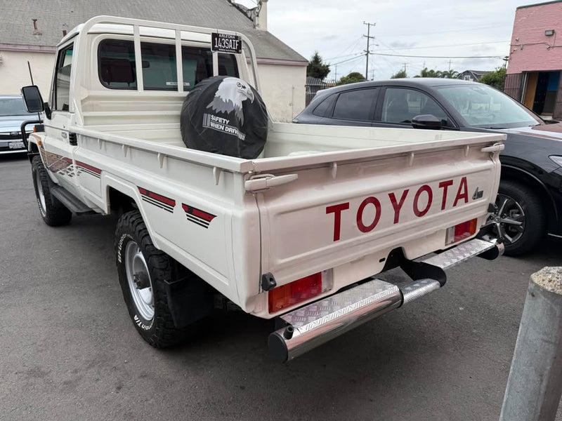 TOYOTA LAND CRUISER in Oakland, CA (photo 4) — photo 4
