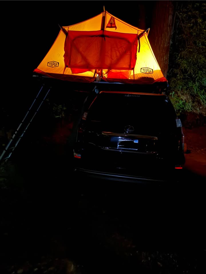Tepui Rooftop Tent in Venice, CA (photo 4) — photo 4