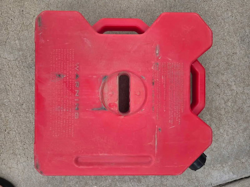 RotopaX 3 Gallon Gasoline Container with Mounting Hardware in Cave Creek, AZ (photo 4) — photo 4