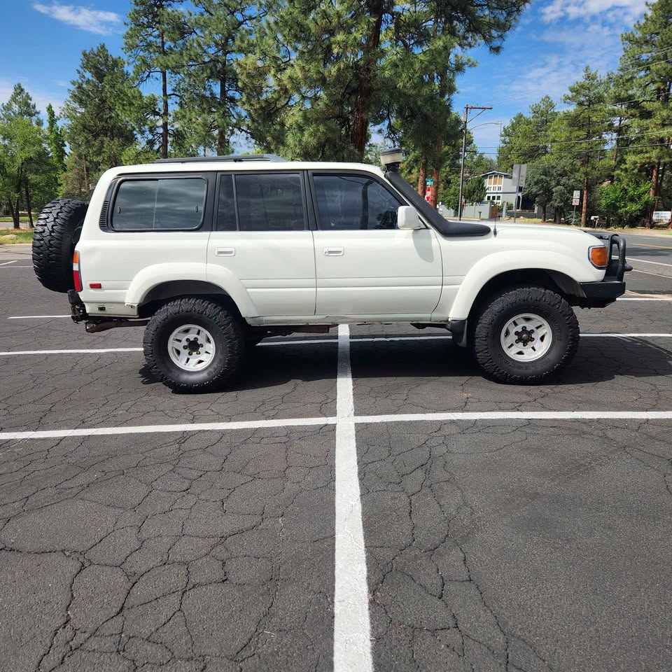 1991 Toyota Landcruiser Sport Utility 4D in Prescott, AZ (photo 4) — photo 4