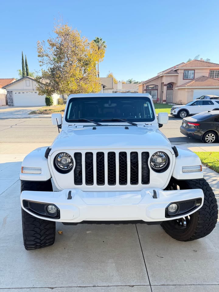 2022 Jeep Gladiator Overland 4x4 in Menifee, CA (photo 4) — photo 4