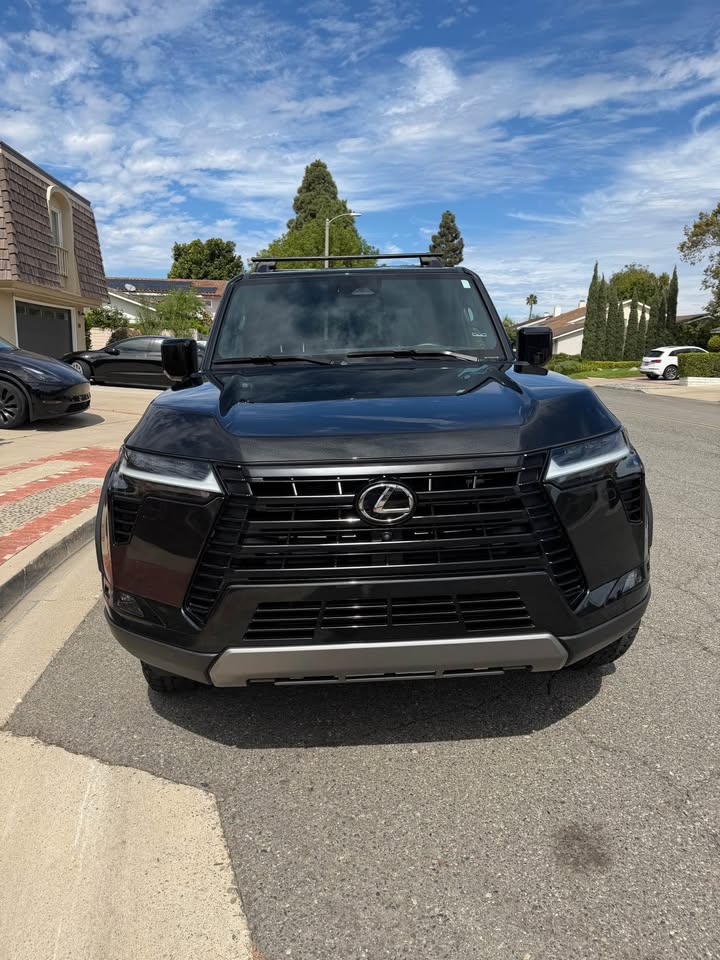 2024 Lexus GX · GX 550 Overtrail + in Costa Mesa, CA (photo 4) — photo 4