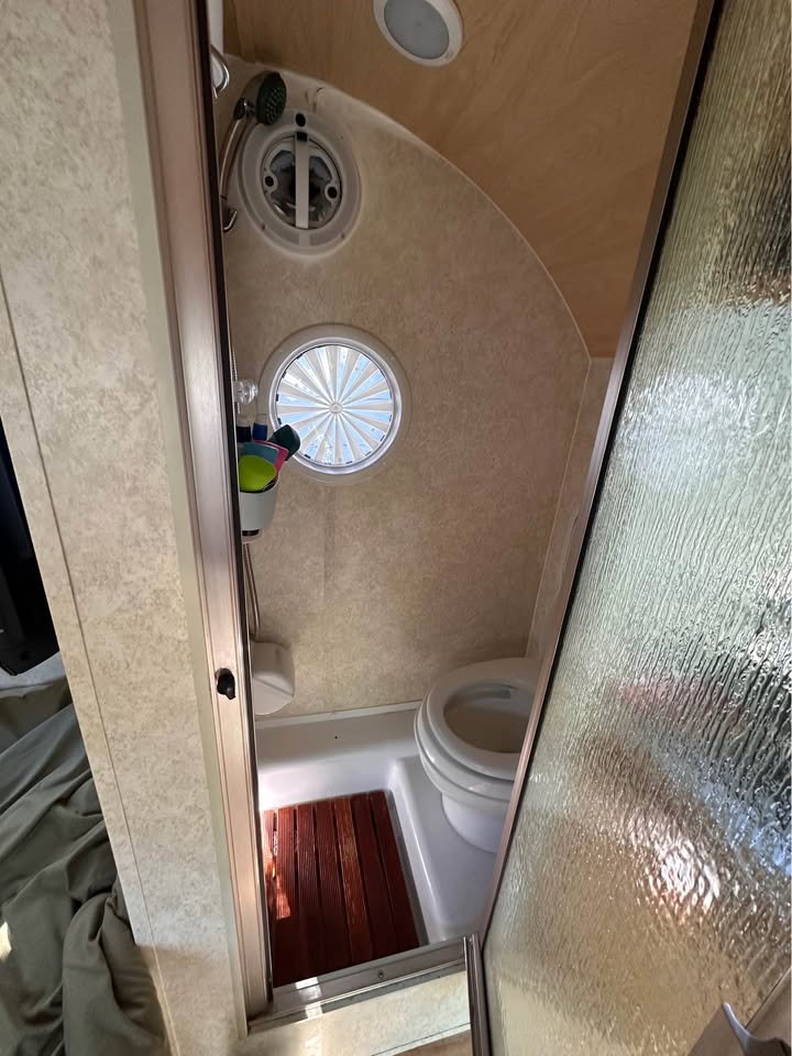 2019 Nucamp t@b 320 Boondock in Colorado Springs, CO (photo 4) — photo 4