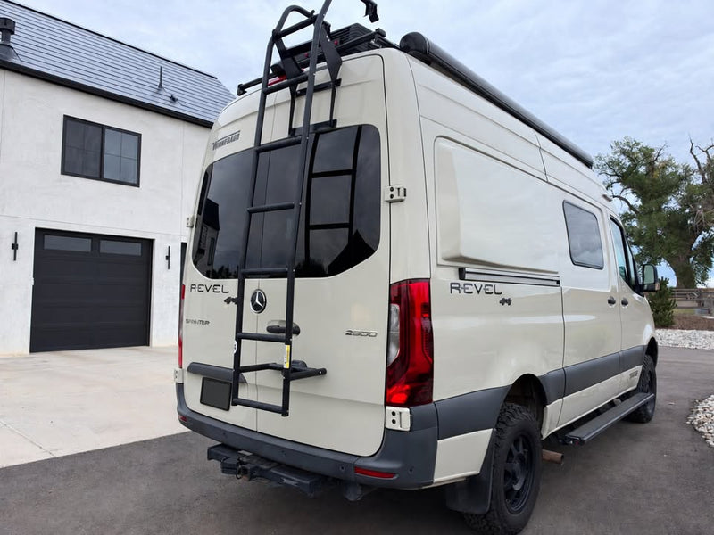 2022 Winnebago revel 44e in Longmont, CO (photo 4) — photo 4