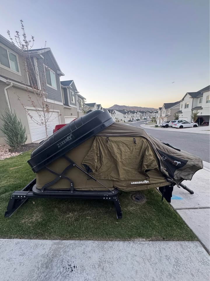 23Zero Armadillo X2 Rooftop Tent – Excellent Condition in Saratoga Springs, UT (photo 4) — photo 4