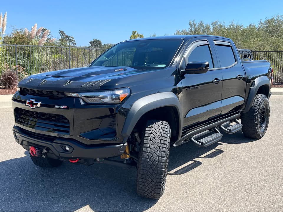 2024 Chevrolet Colorado Crew Cab · ZR2 Pickup 4D 5 ft in Santa Maria, CA (photo 4) — photo 4