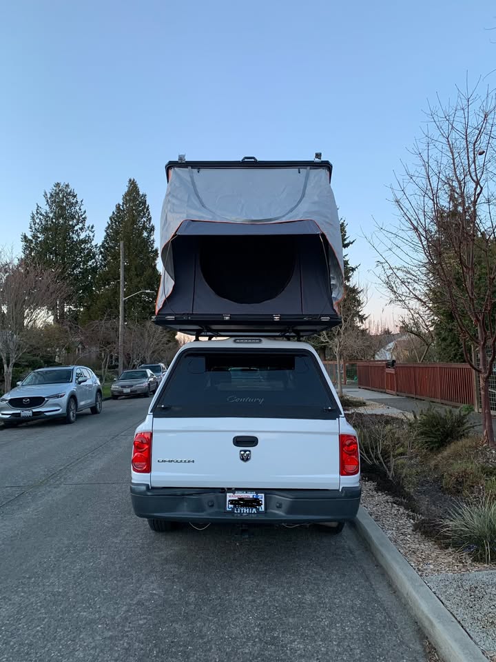 Rooftop tent -Falcon XL in Seattle, WA (photo 4) — photo 4