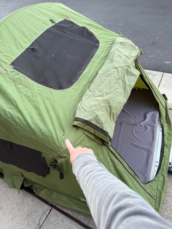 2016 Yakima Skyrise Hd Roof Tent in American Fork, UT (photo 4) — photo 4
