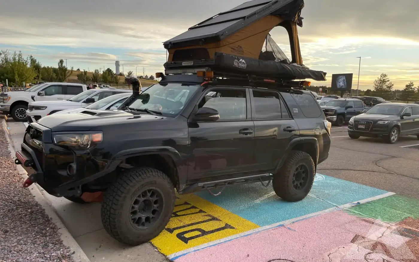 4x4 Colorado nimbus roof top tent and 270 awning — used gear for sale (photo 3) — photo 3