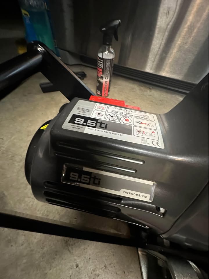 9500I warn multi mount winch in Petaluma, CA (photo 2) — photo 2