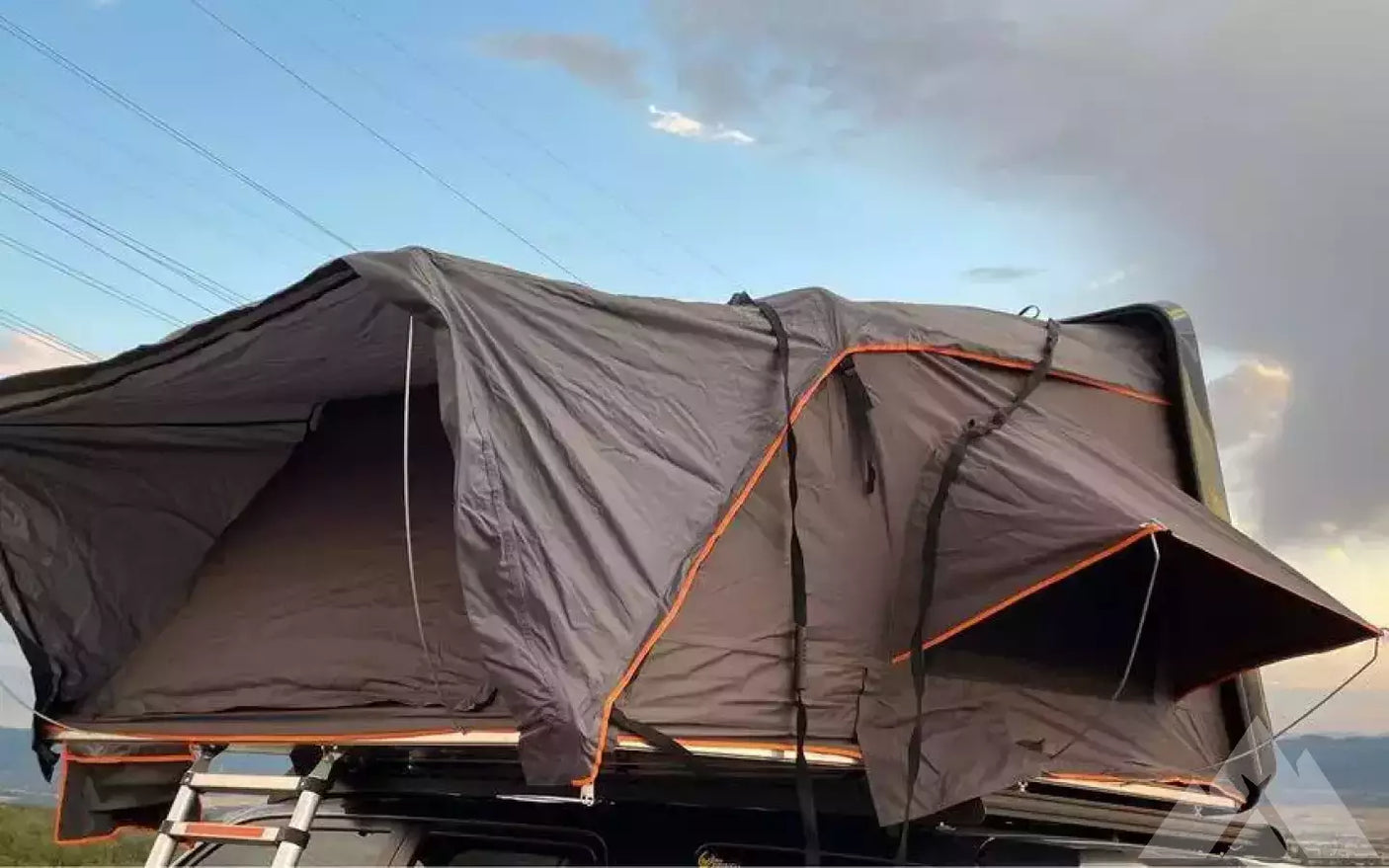 5 Hard-shell Vehicle Rooftop Tents — used rooftop tents for sale (photo 5)