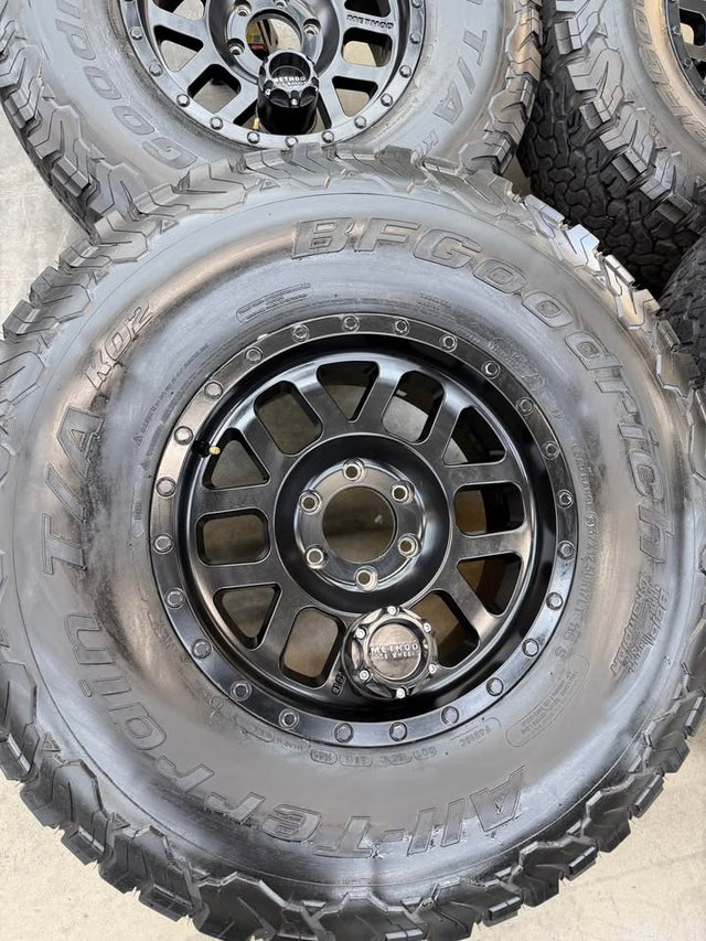 17x9 method 312 wheels/ 37x12.50r17 BFGoodrich ko2 tires 6x5.5 — photo 3