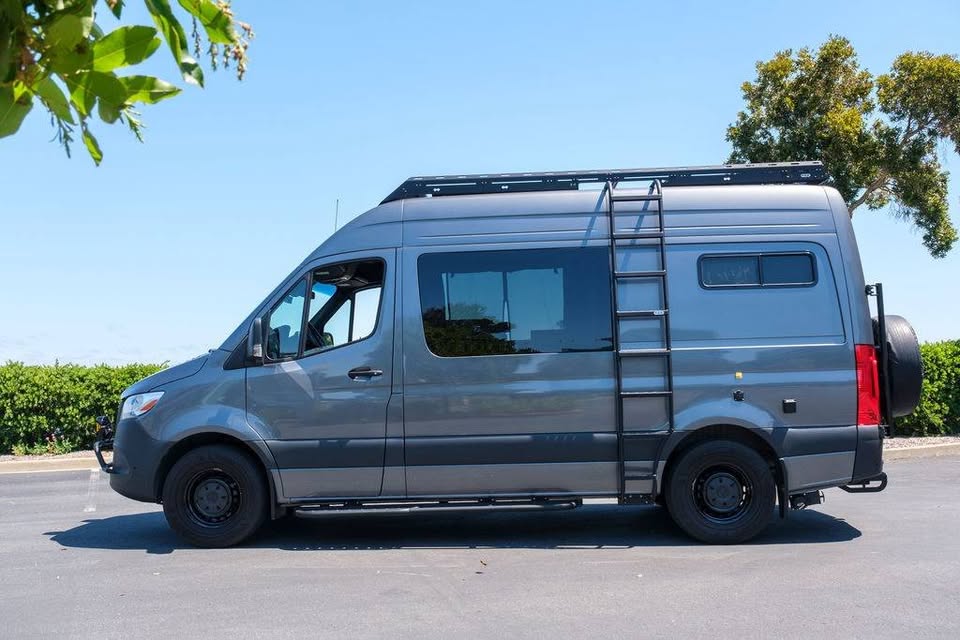 2024 Mercedes-Benz Sprinter in San Francisco, CA (photo 3)
