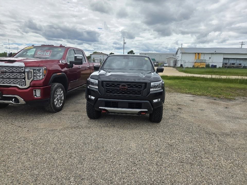 2022 Nissan Frontier Pro 4X in Beausejour, MB (photo 2)