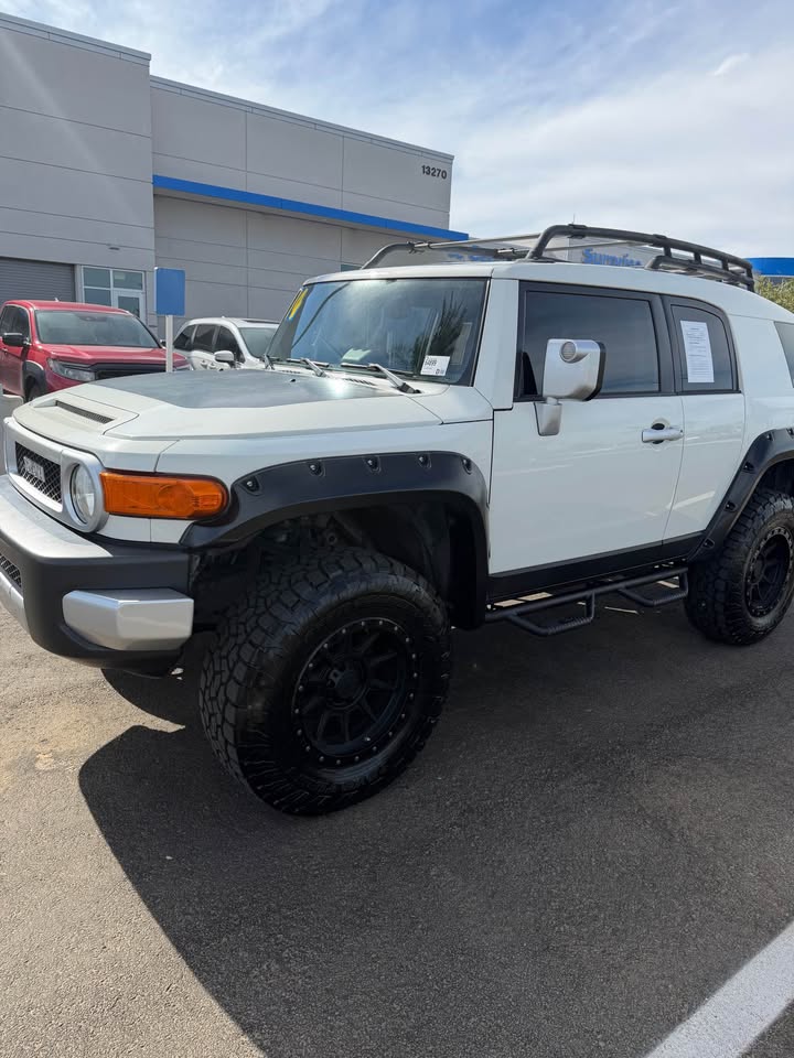 2014 Toyota FJ Cruiser · Base in Buckeye, AZ (photo 5) — photo 5