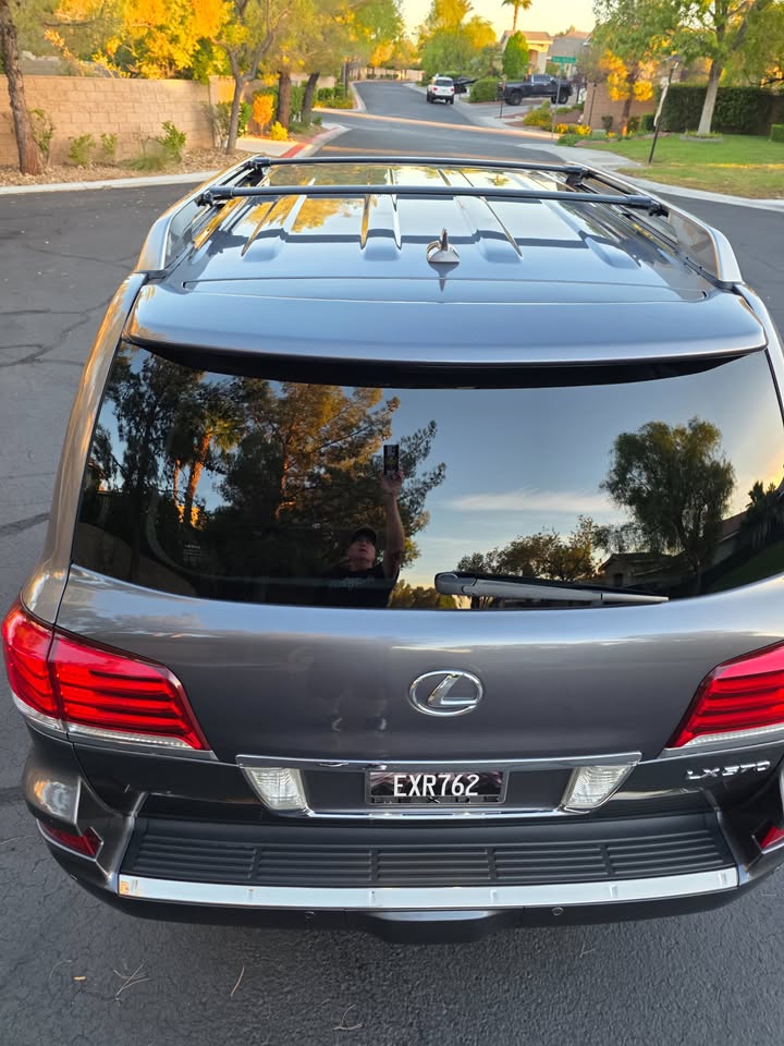 2013 Lexus LX570 in Las Vegas, NV (photo 5) — photo 5