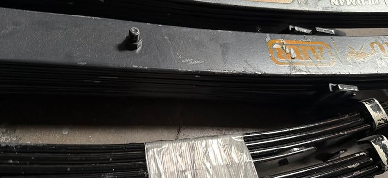 Set Old Man Emu Rear Leaf Spring
EL111R for Toyota Tacoma (05-23) in West Valley City, UT (photo 5) — photo 5