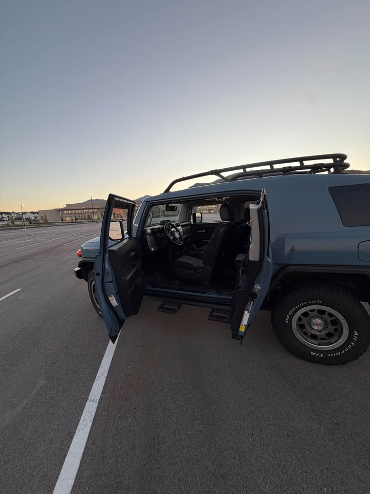 2014 Toyota FJ Cruiser · Sport Utility 2D in Lehi, UT (photo 5) — photo 5