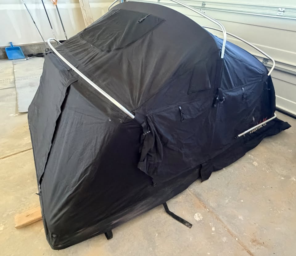 ROAM Vagabond XL Rooftop Tent – Only Used 6 Times – Annex & Extras in Arvada, CO (photo 5) — photo 5
