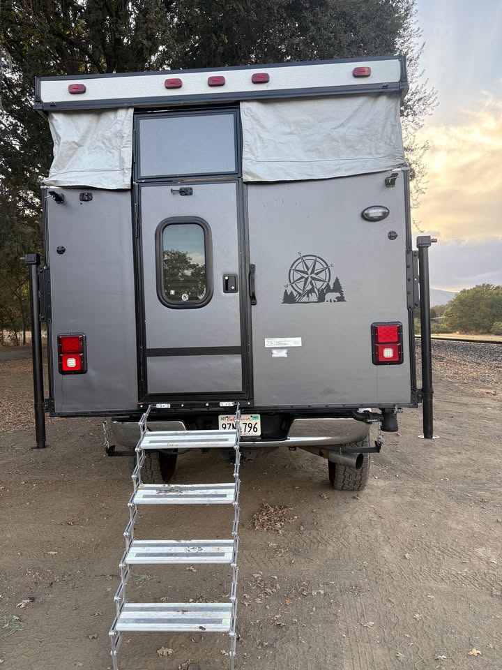 2012 palomino 1251 in Santa Margarita, CA (photo 5) — photo 5