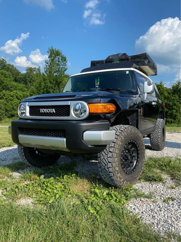 2010 Toyota FJ Cruiser · Sport Utility 2D in Colorado Springs, CO (photo 5) — photo 5