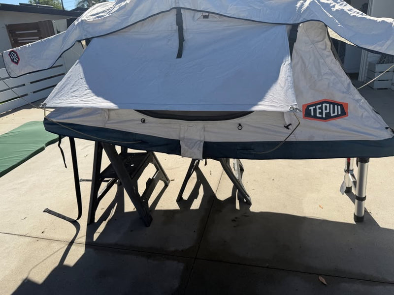 Tepui Kukenam 2 person rooftop tent in excellent condition in Costa Mesa, CA (photo 5) — photo 5