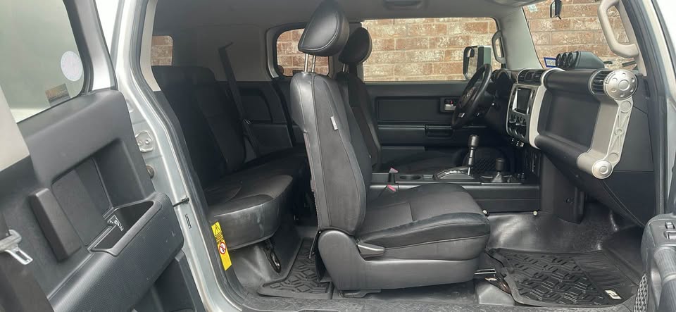 2008 Toyota FJ Cruiser · Sport Utility 2D in Corpus Christi, TX (photo 5) — photo 5