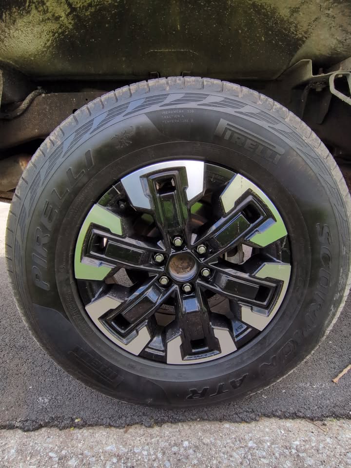 2023 Nissan Frontier Pro-4x in Broomfield, CO (photo 5) — photo 5