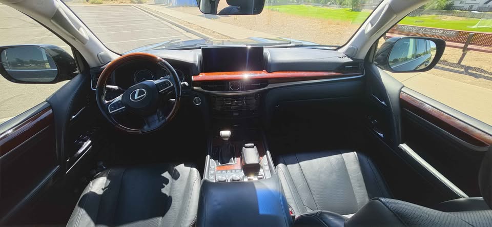 2017 Lexus LX 570 in Elko, NV (photo 5) — photo 5