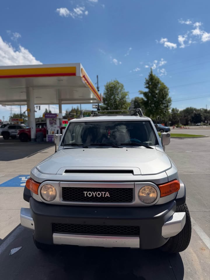 2007 Toyota FJ Cruiser in Boise, ID (photo 5) — photo 5