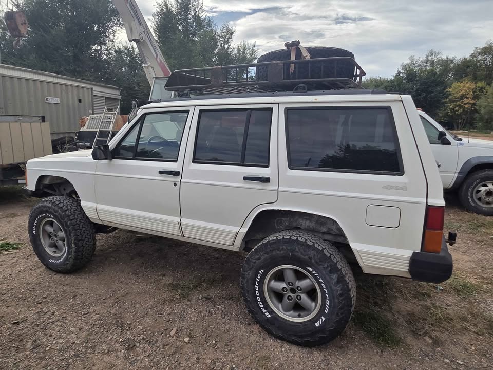 1996 Jeep Cherokee · Classic Sport Utility 4D in Longmont, CO (photo 5) — photo 5
