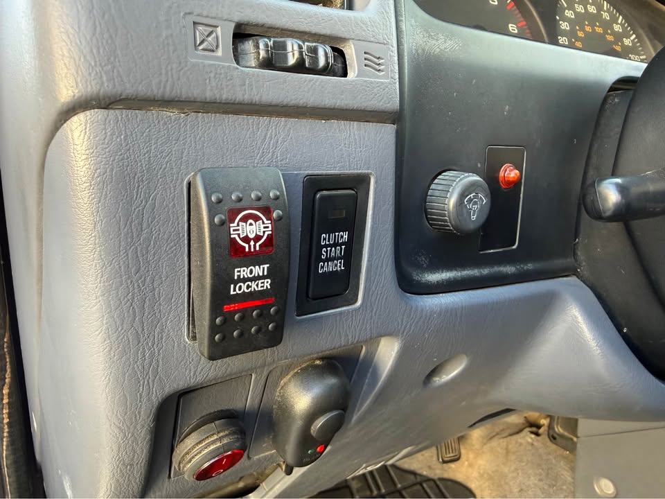 2000 Toyota 4Runner in West Covina, CA (photo 5) — photo 5