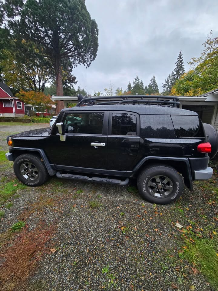 2007 Toyota fj cruiser (trade) in Bremerton, WA (photo 5) — photo 5