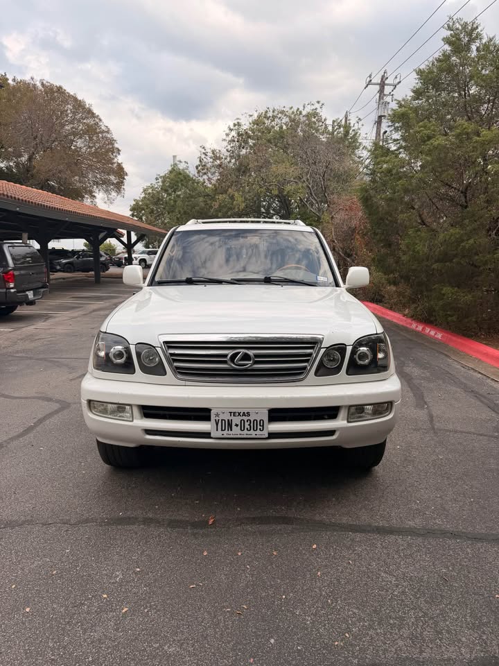 2003 Lexus LX · LX 470 Sport Utility 4D in Austin, TX (photo 5) — photo 5