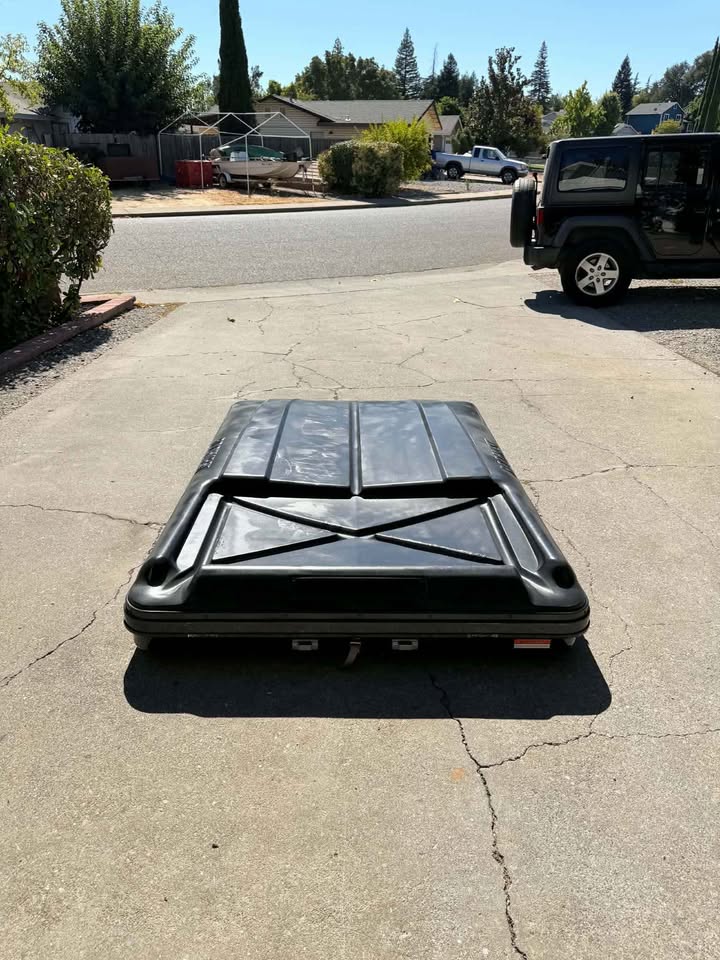 Roofnest Sparrow XL Rooftop Tent RTT in Red Bluff, CA (photo 5) — photo 5