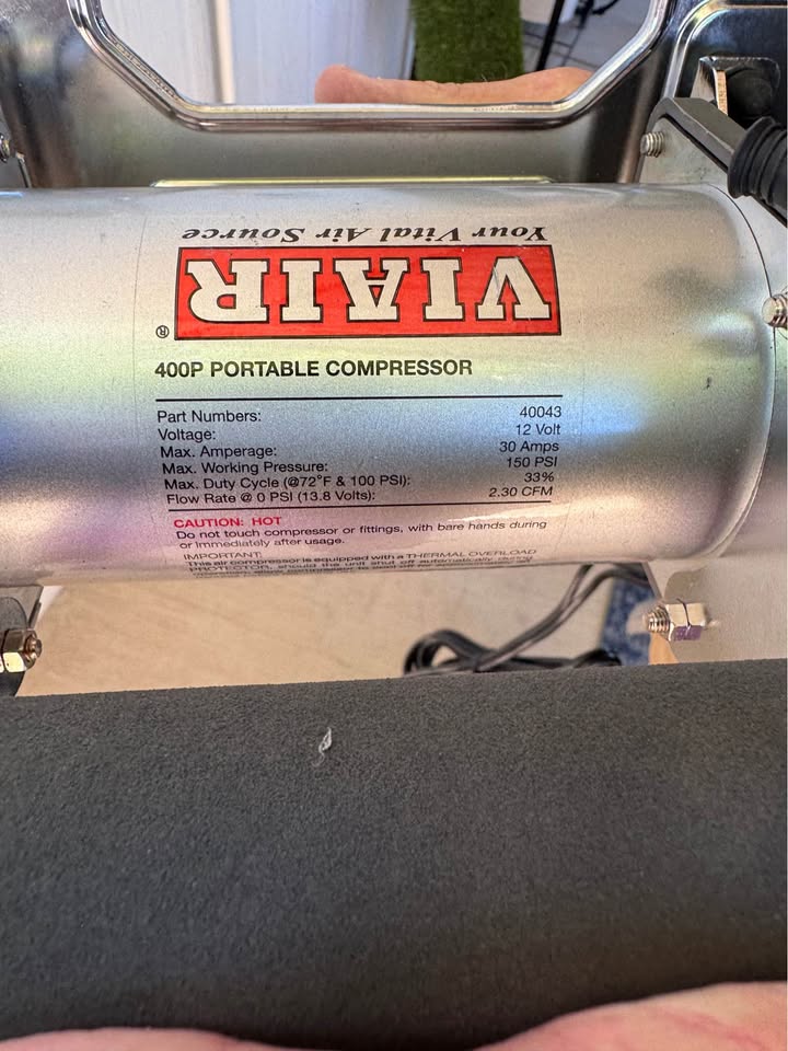 VIAIR 400P Portable Air Compressor Kit in Yuma, AZ (photo 5) — photo 5