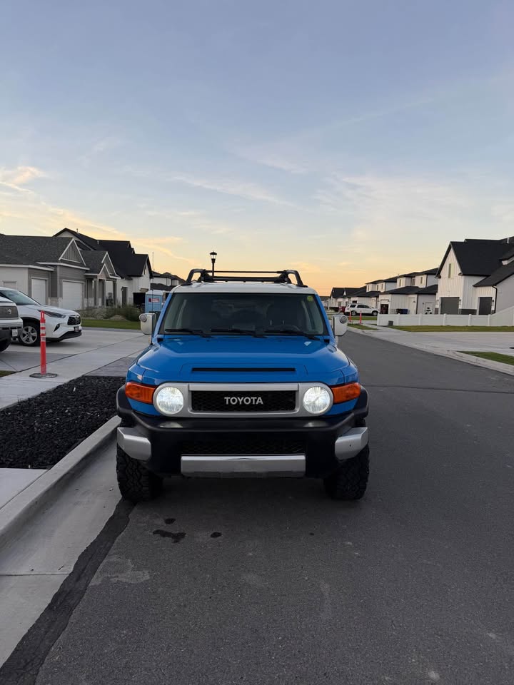 2007 Toyota FJ Cruiser · Sport Utility 2D in Magna, UT (photo 5) — photo 5