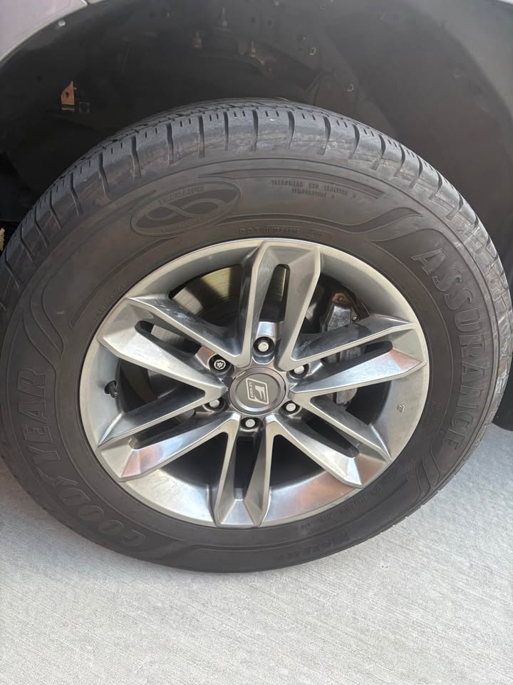 2014 Lexus GX · GX 460 Premium Sport Utility 4D in Denver, CO (photo 5) — photo 5