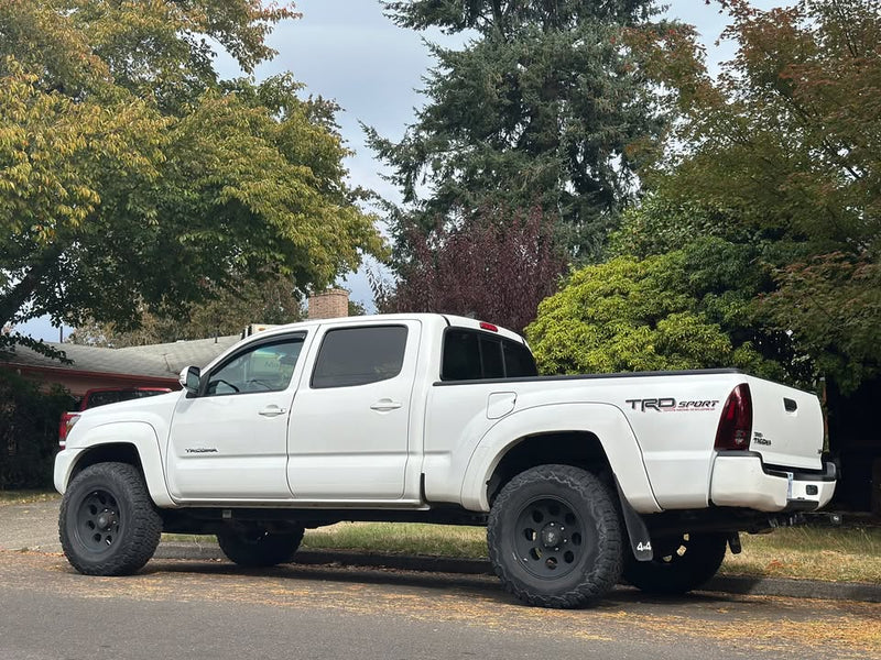 2015 Toyota Tacoma TRD Sport Pickup 4D 6 ft in Portland, OR (photo 5) — photo 5
