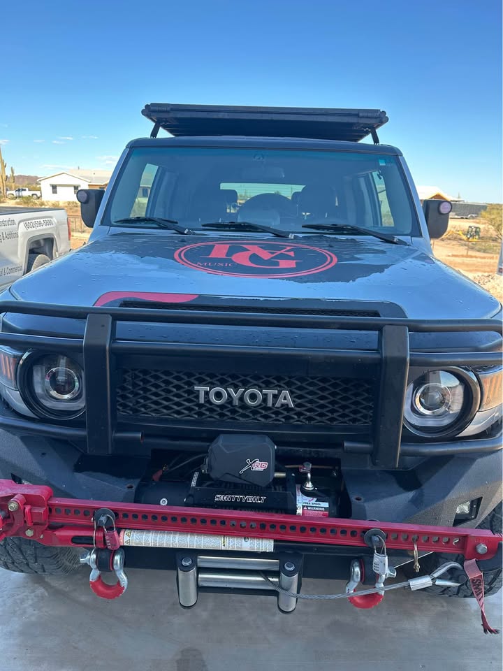 2007 Toyota FJ Cruiser · Black in Sun City West, AZ (photo 5) — photo 5