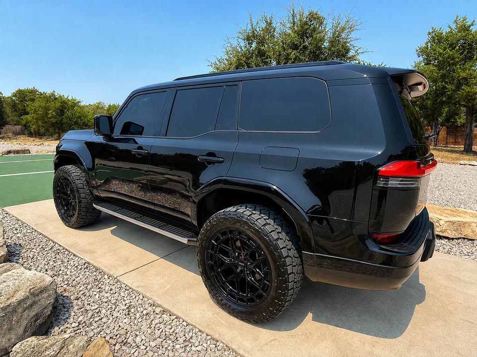 2024 Lexus GX · 550 premium + in Lago Vista, TX (photo 5) — photo 5
